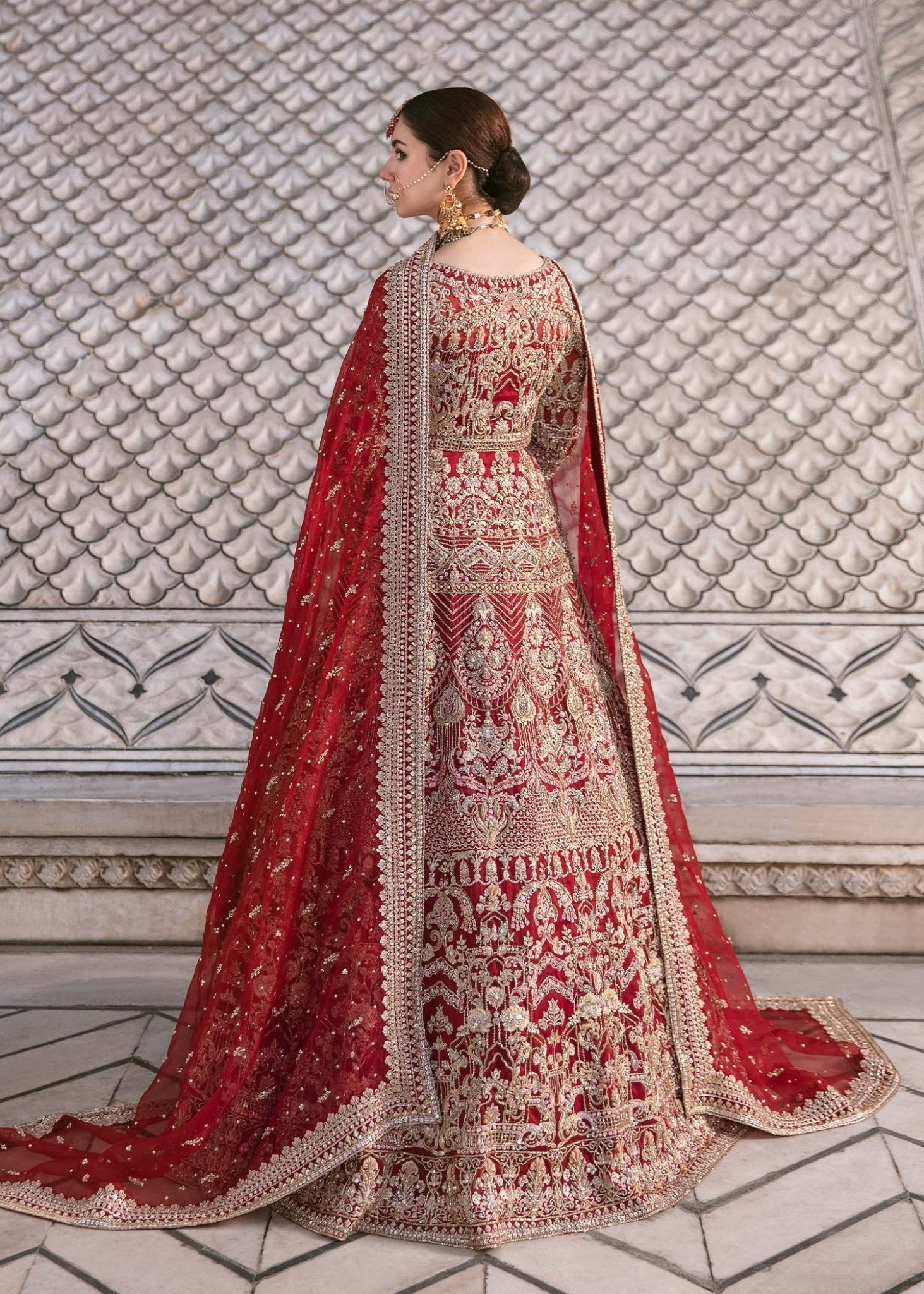 Pakistan and Indian Bridal wear - Aarrzo