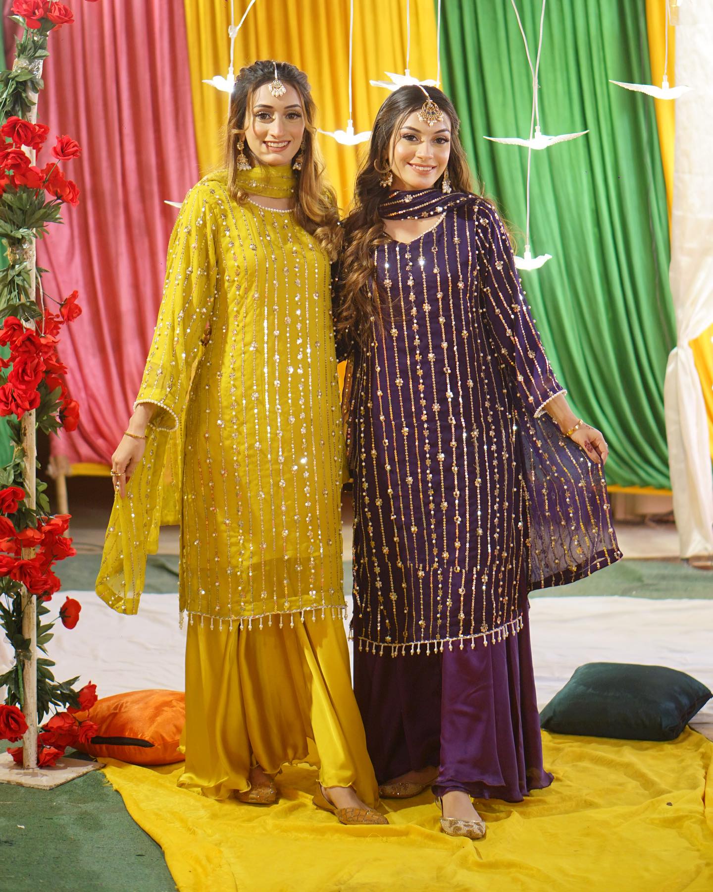 Pakistan and Indian mehndi wedding dress 2024 - Aarrzo